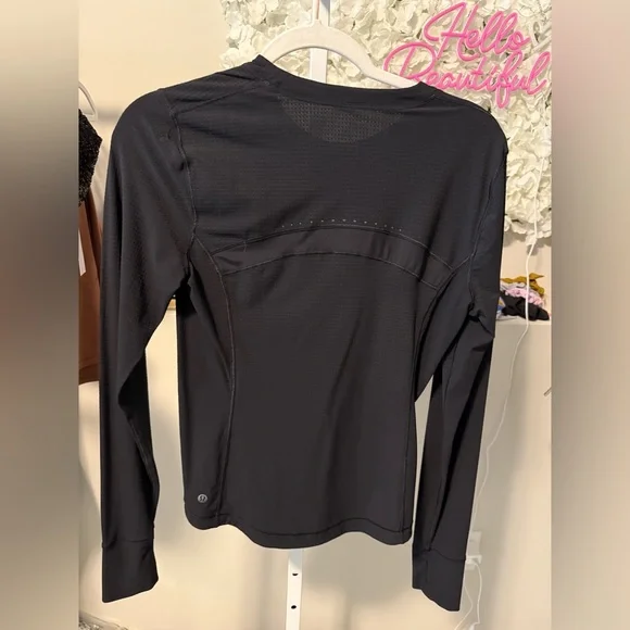 Lululemon Ventilated Mesh-Back Running Black Long Sleeve Top - Picture 2 of 4